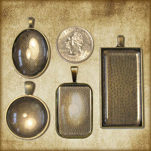 St. Jean de Lalande Pendant & Holy Card Gift Set